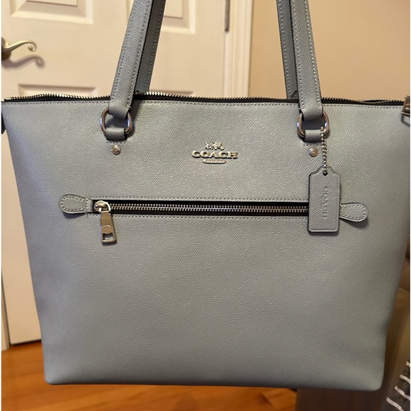 Coach Handbags - Coach purse